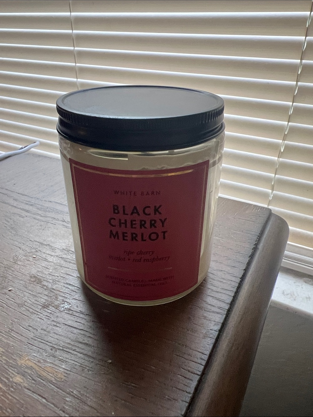 White Barn Black Cherry Merlot Candle